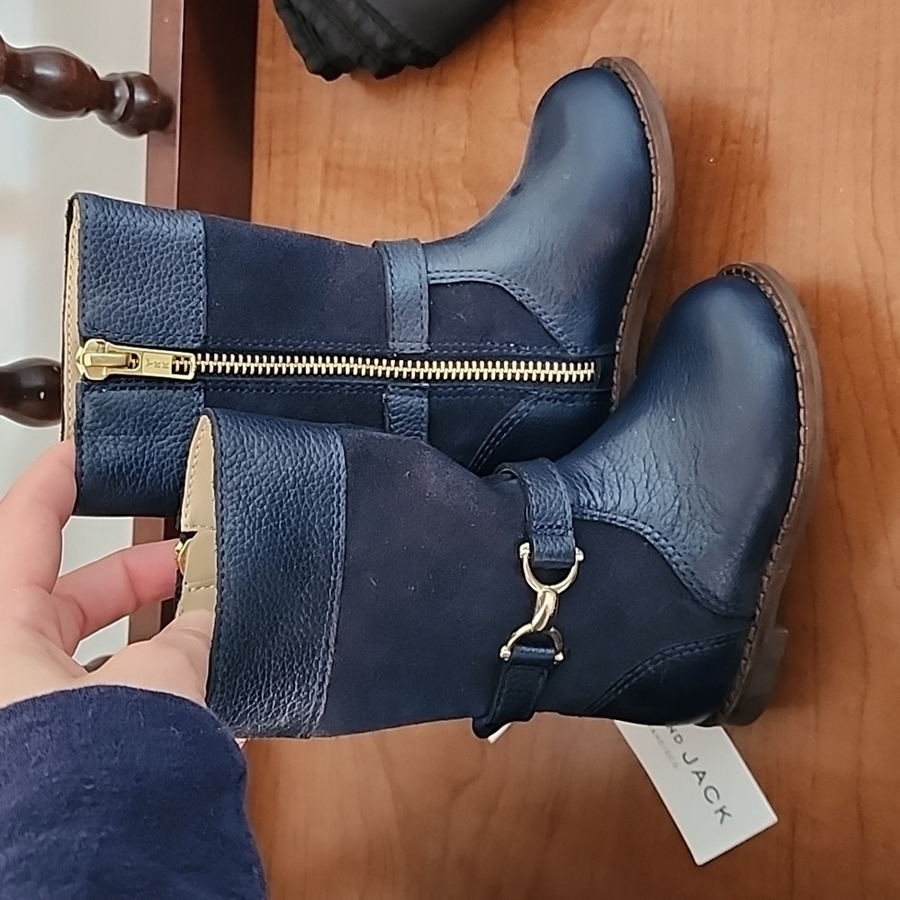 NWT Size 4 janie and jack boots